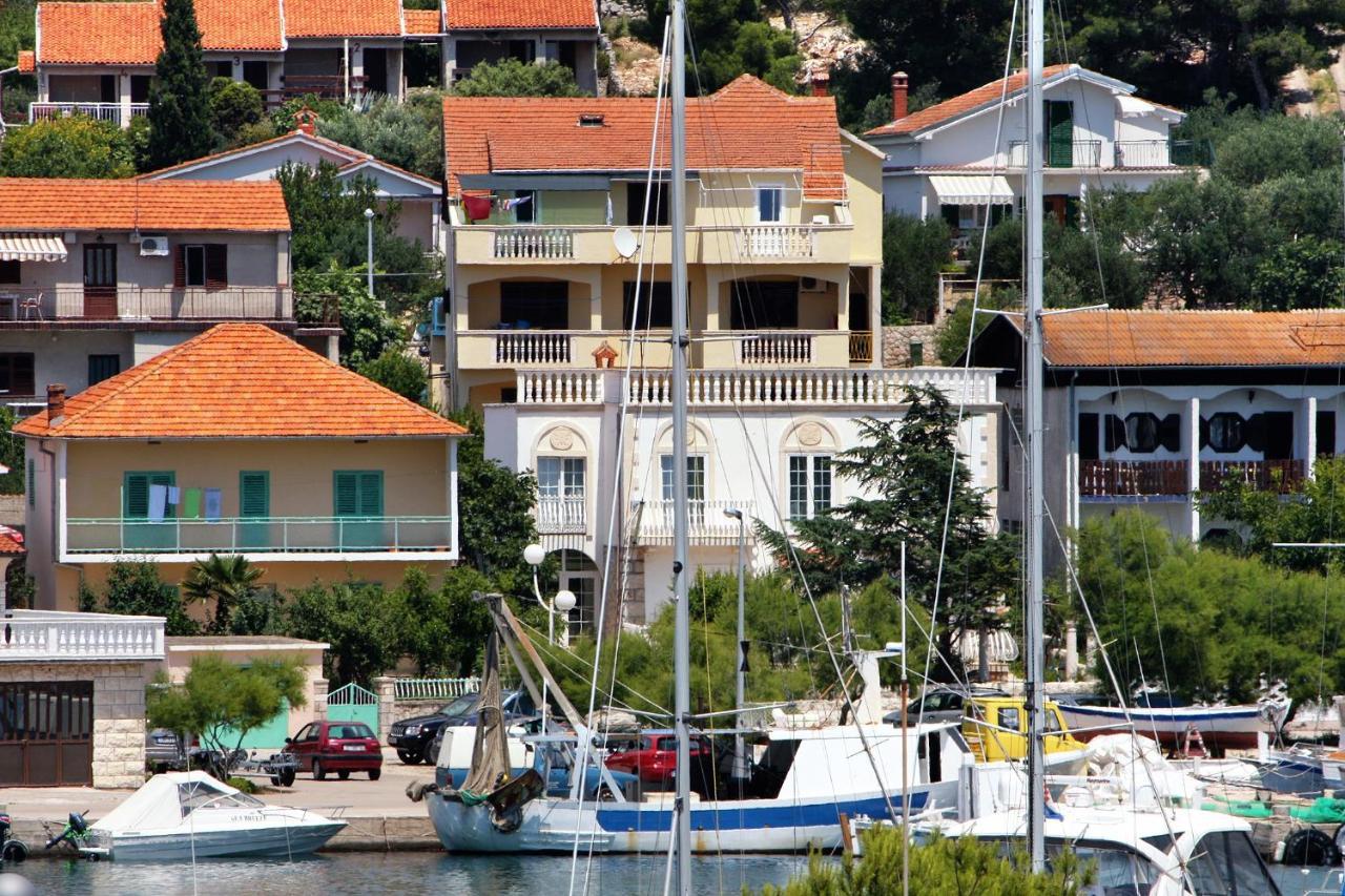 Apartments By The Sea Jezera, Murter - 5063 Exterior foto